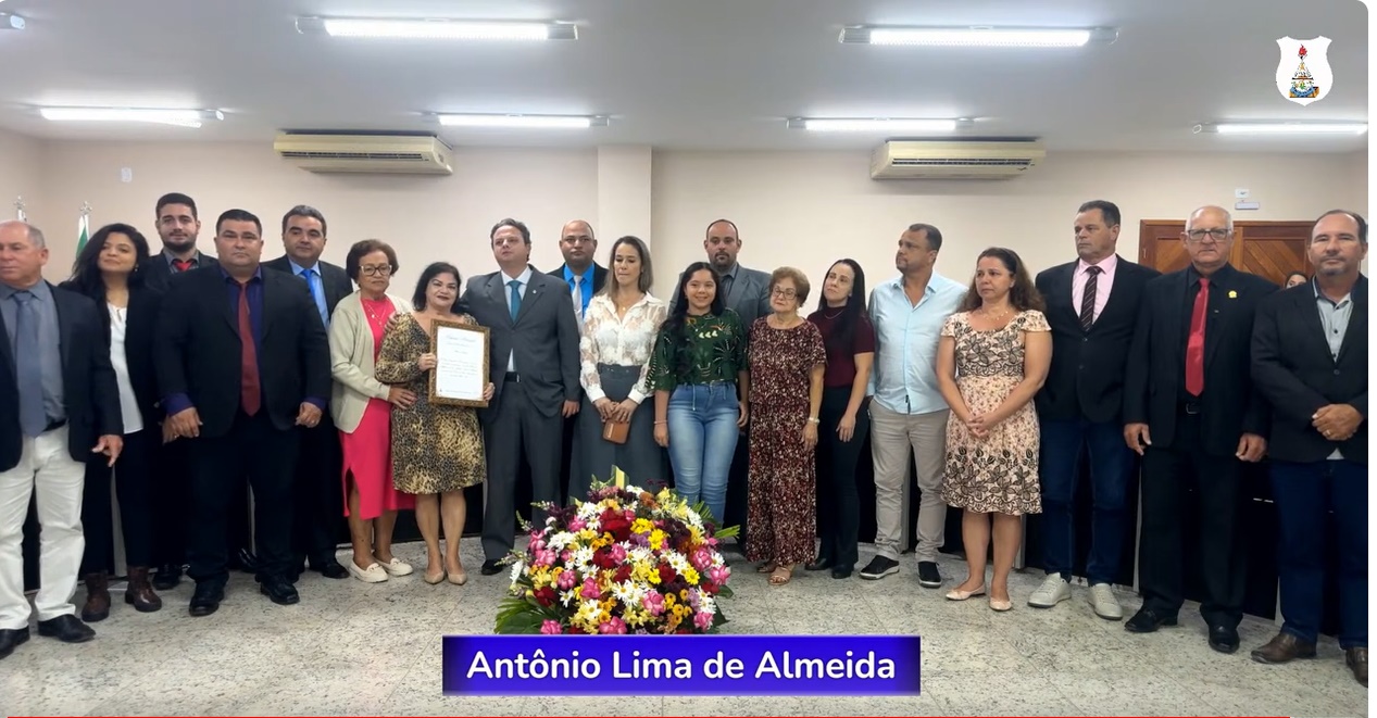 Sessão Solene trouxe emoção para convidados e homenageados