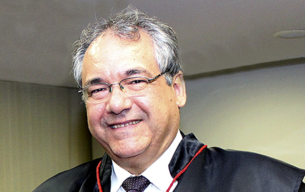 Desembargador federal André Fontes receberá hoje título de Cidadania Francisquense