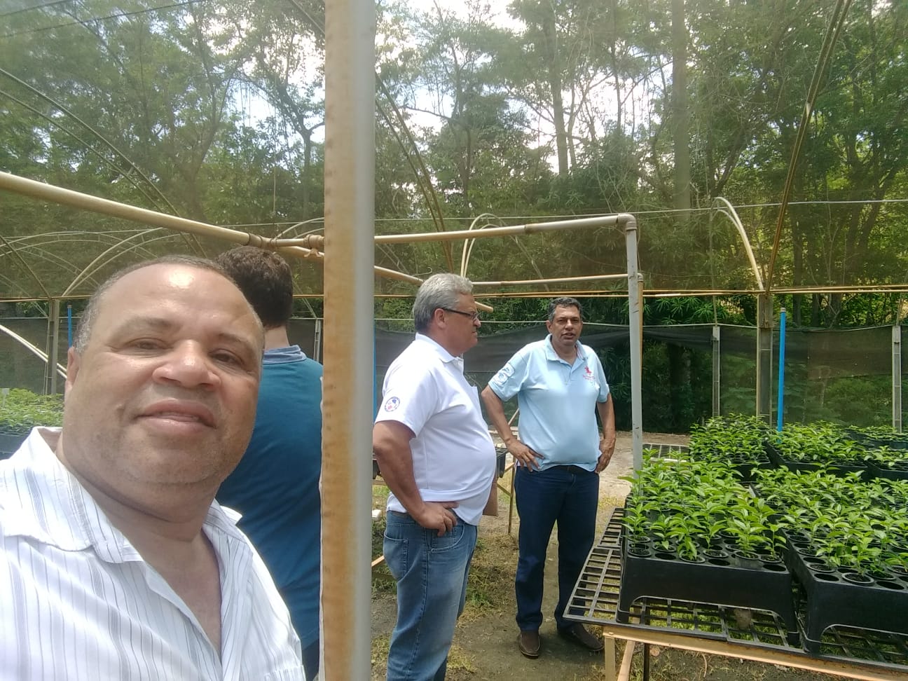 Vereador Mulinha visita Instituto Terra e acompanha entrega de documentação para o projeto Barraginhas