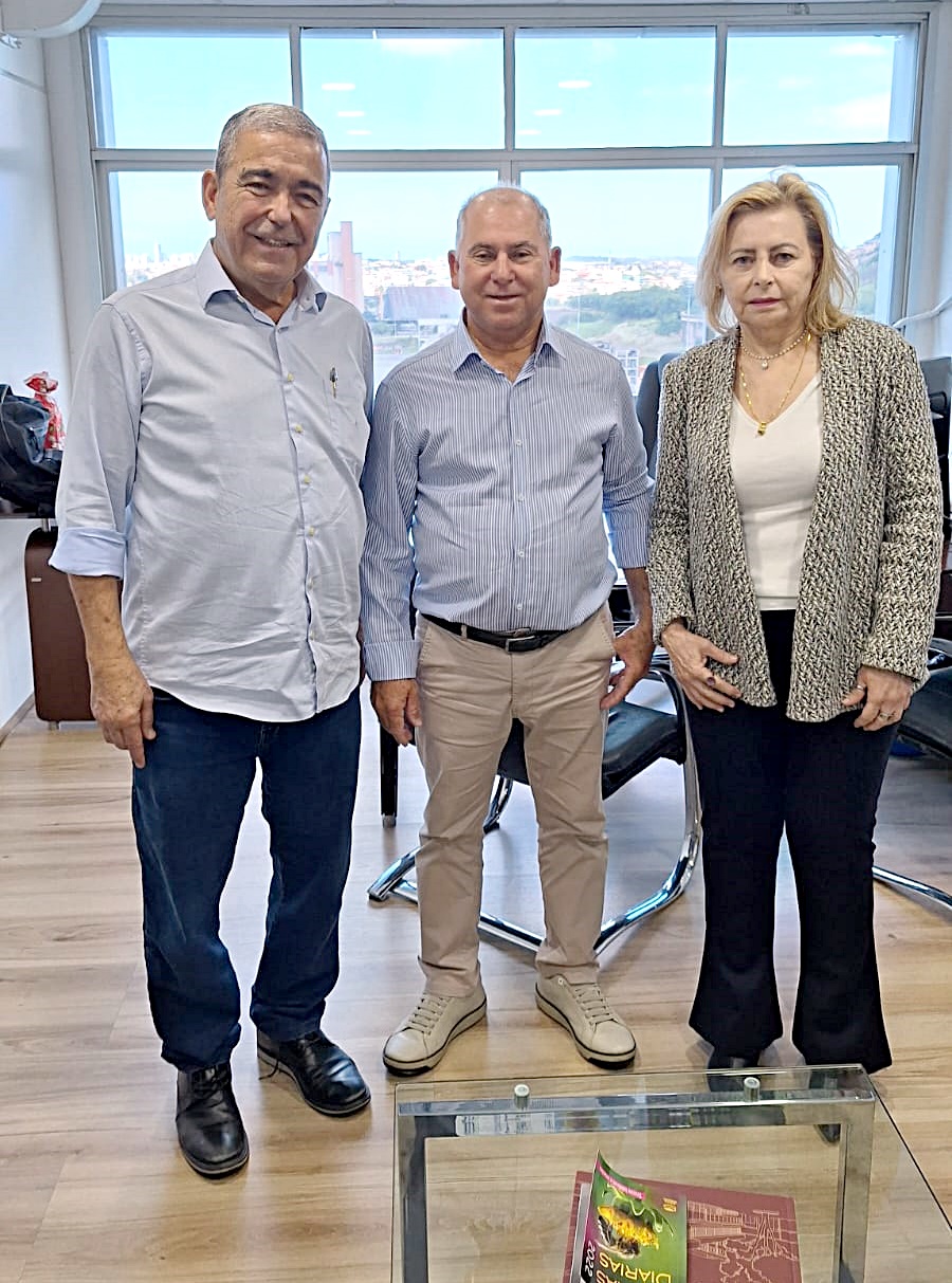 Jadeir vai até Sedurb e solicita recursos para bairros francisquenses