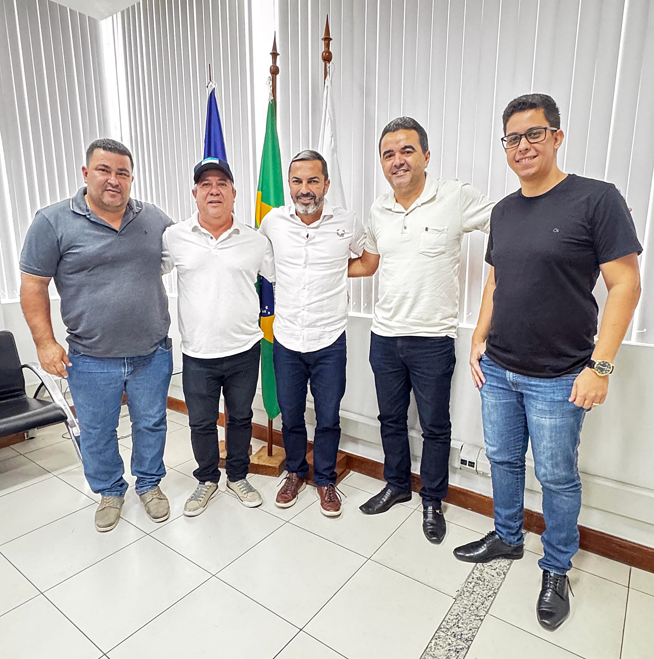 Legislativo Francisquense é recebido pelo Secretário de Estado da Saúde