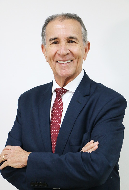 Desembargador francisquense Carlos Simões Fonseca dia 18 de junho na Câmara Municipal