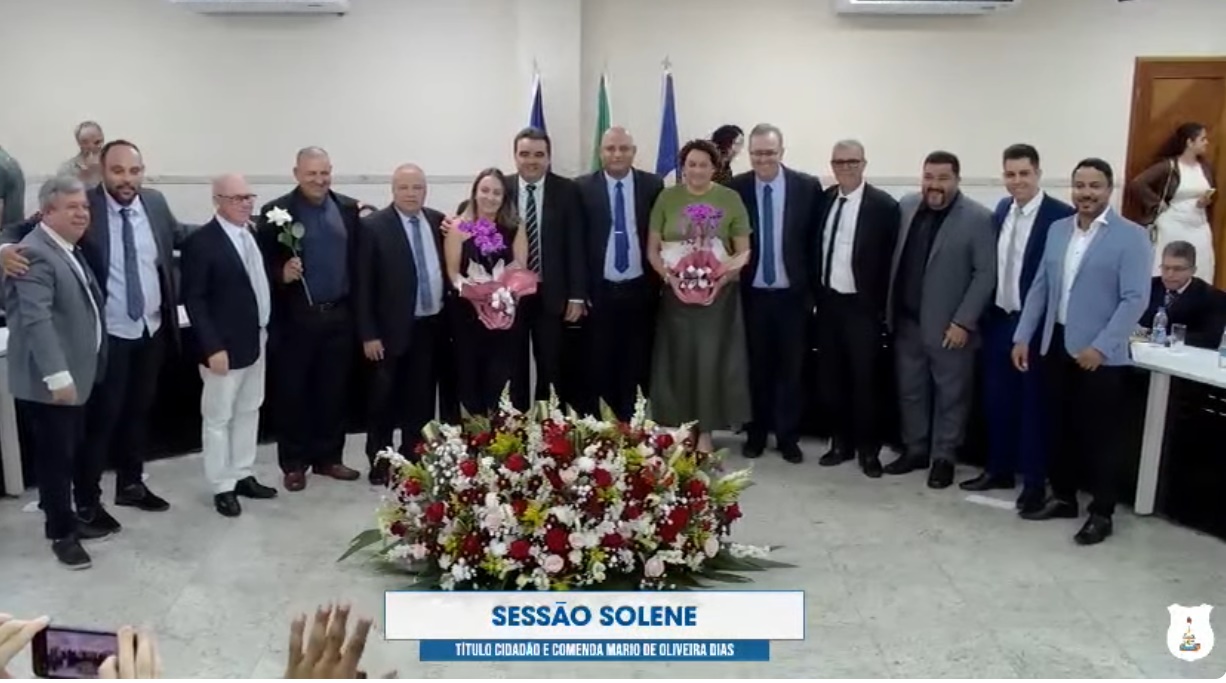 Muita emoção na Sessão Solene que outorgou Títulos de Cidadania, Comenda e Diploma Mérito Esportivo